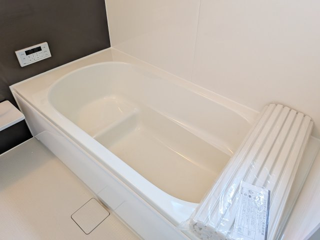 小美玉市納場　第5　新築戸建て　の浴室