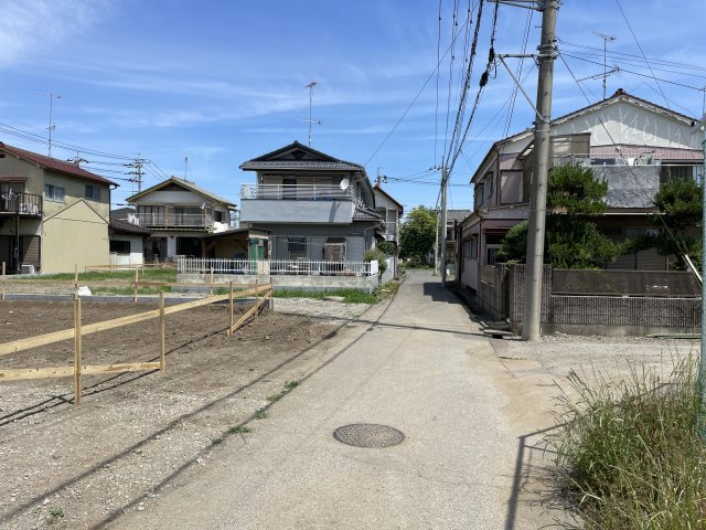 【前面道路含む現地写真】 | 深谷市天神町　GRAFARE　新築戸建　全2棟　2号棟