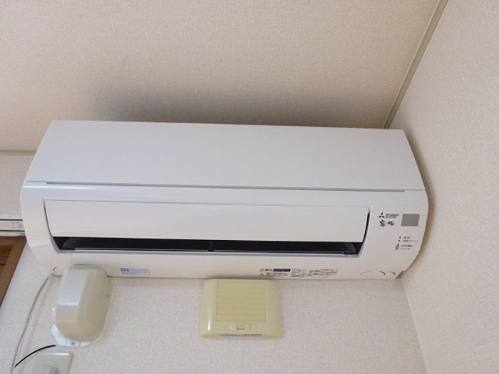 メゾンラフィーネの設備|エアコンです