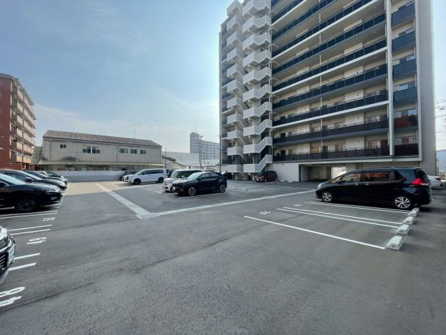 サンパーク博多那珂グラッセ　弥生小学校区の駐車場|サンパーク博多那珂グラッセ