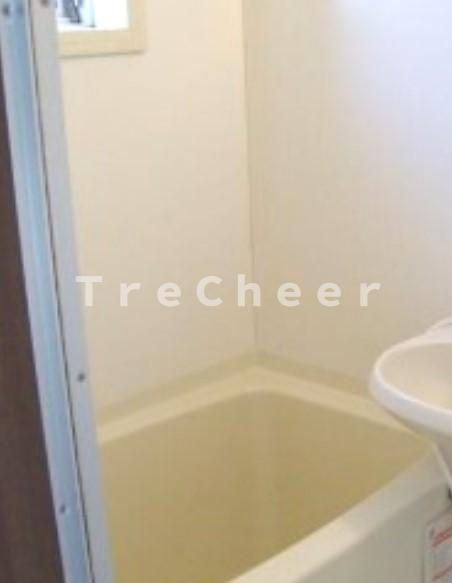 ジュネスTRの浴室