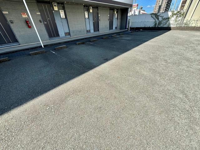 リッチウォーク市役所前　A棟の駐車場