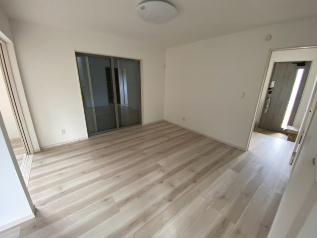 【完成予想図】 | 【主寝室　イメージパース】
※画像は設計図面を基に作成したイメージです。