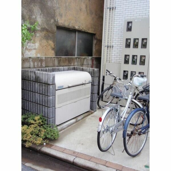 荒川区西日暮里６丁目のアパートのその他共用部分