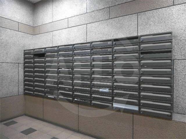 ダイドーメゾン本町のその他共用部分|ダイドーメゾン本町　郵便受け