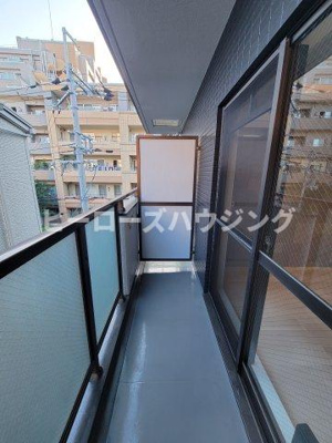 【バルコニー】 | 中旺ビル | ※同タイプの写真となり、実際のお部屋とは異なる場合があります