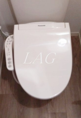 【トイレ】 | エヌ・ヴェンターナ | トイレです。