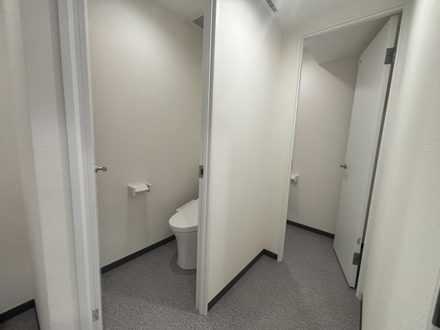 横川ビルのトイレ