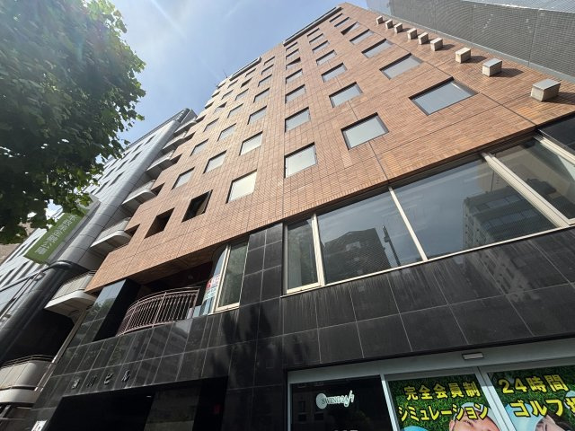 横川ビルの外観