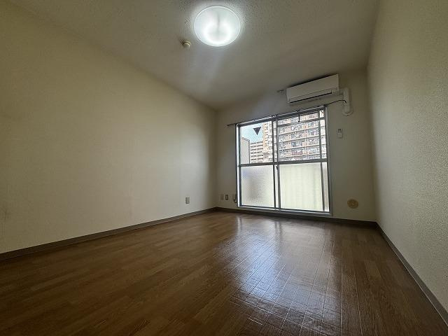 【寝室】サンライズ志波町