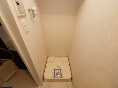 【設備】 | エグゼ堺筋本町 | 洗濯機置き場です