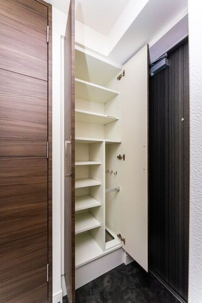 ソルテラスNAMBAフロントの収納