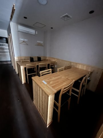 亀甲貸し店舗の内装