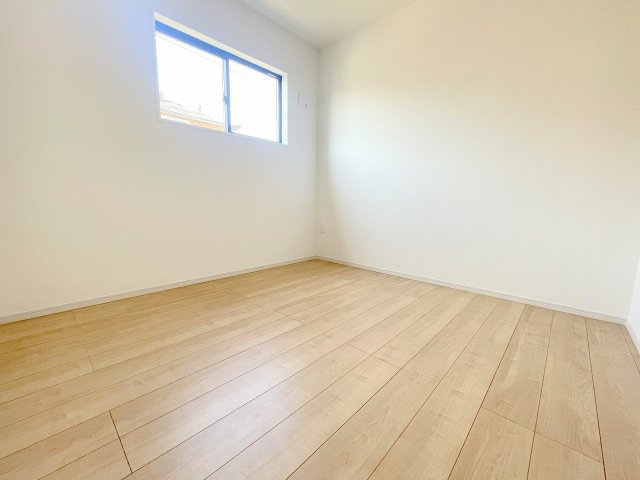 【洋室】 | 富士見市上沢2丁目　新築一戸建住宅　全2棟（ふじみ野店） | 4.5帖洋室：シンプルなお部屋です、お子様のお部屋などにいかがでしょうか！