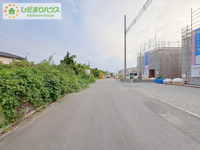 東海村東海第6　新築戸建　2号棟の前面道路含む現地写真|たっぷりの陽光と心地よい風が舞い込む住まい♪
