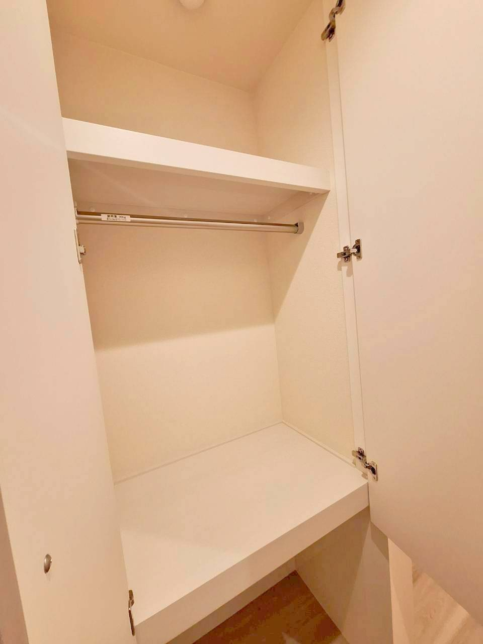 エルズプラス高円寺南の収納|下はペットトイレスペースです