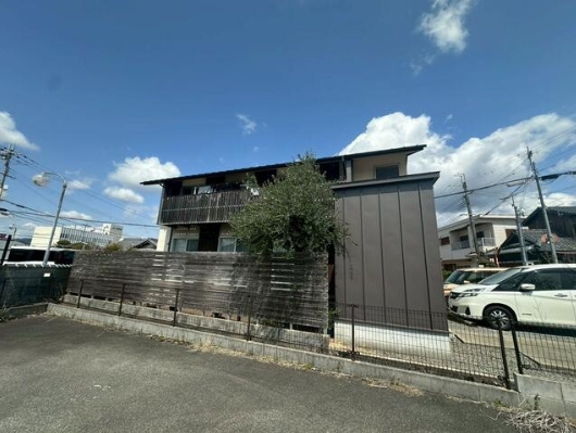 岩出市荊本の外観