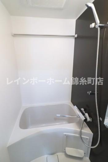 グランクオール青井EASTの浴室