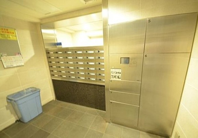 【その他共用部分】 | エスティメゾン高円寺 | メールボックス・宅配ボックス完備！