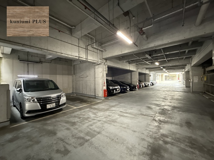 パークスクエア城東Ⅱ番館の駐車場