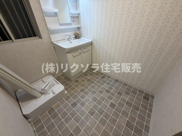 大池町　中古一戸建ての脱衣所|■物件内覧・資金計画相談・住宅ローン相談、リフォーム相談、お問合せ受付中■
※当日・翌日のご内覧、ご相談はお電話でのお問合せがスムーズです！
