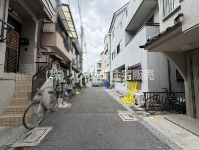 大池町　中古一戸建ての前面道路含む現地写真|前道　南東　幅員3.6ｍ
■物件内覧・資金計画相談・住宅ローン相談、リフォーム相談、お問合せ受付中■
※当日・翌日のご内覧、ご相談はお電話でのお問合せがスムーズです！