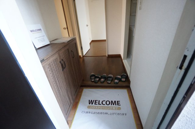 ジャスティス 2番館の玄関
