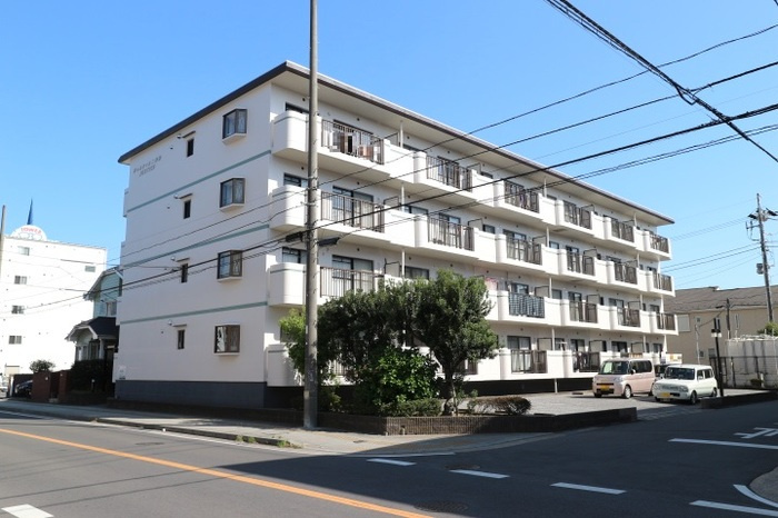 ジャスティス 2番館の外観|建物外観