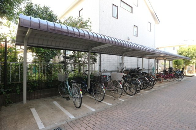 ジャスティス 2番館のその他共用部分|駐輪場