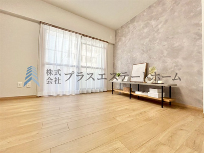 【洋室】 | ライオンズマンション神戸 | リノベーションで付加価値をプラスし、 ただの『住まい』ではなく『癒しのある空間』 に仕上がっています