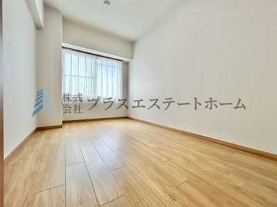 【洋室】 | ライオンズマンション神戸 | シンプルな洋室でお部屋のコーディネートが楽しめます♪お好みのスタイルに彩ってお気に入りの空間に出来ます♪