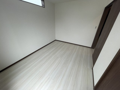 【洋室】 | 郡戸貸家