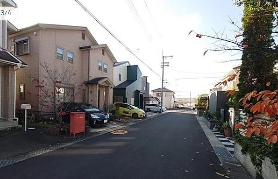 岩出市野上野の前面道路含む現地写真