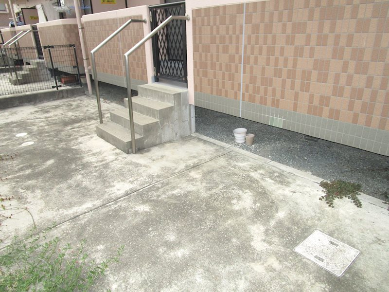 合志市幾久富の賃貸マンションの庭