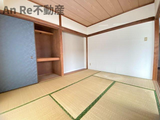 ザ・ルネサンスヒルズⅡの和室