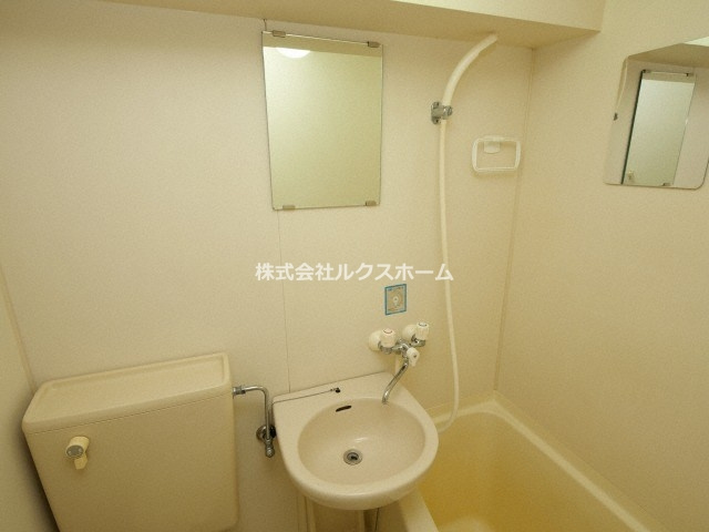 サンライフカスガの洗面所