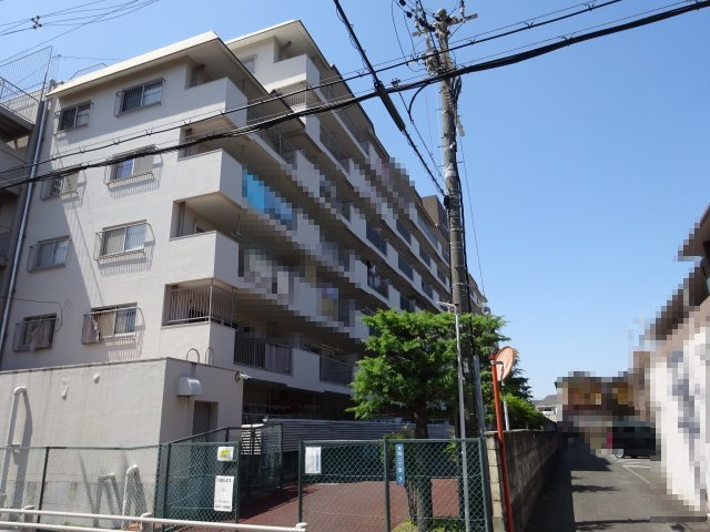 サンハイム長岡京の外観|全83戸のマンションです。
