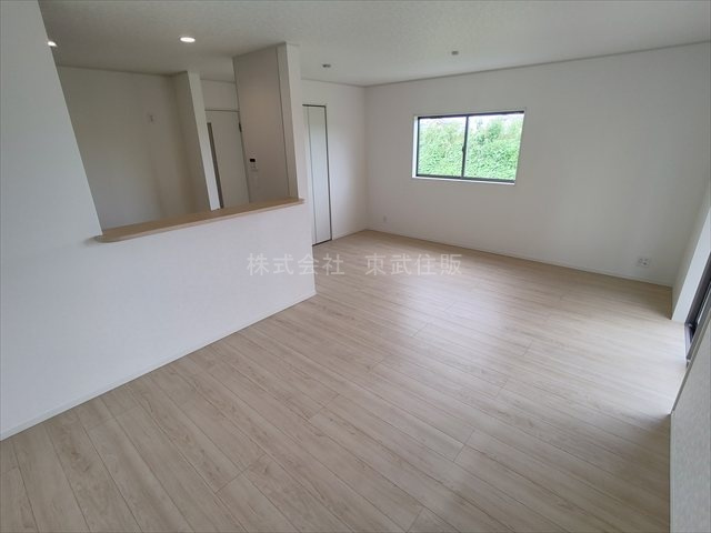 【居間・リビング】の画像