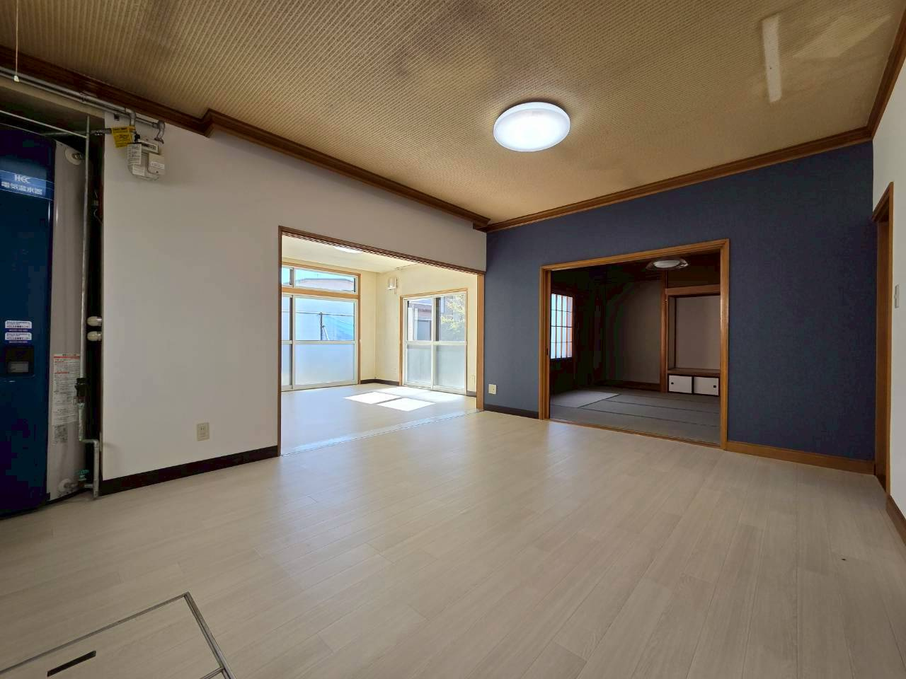 桜ケ岡3丁目　中古住宅の居間・リビング