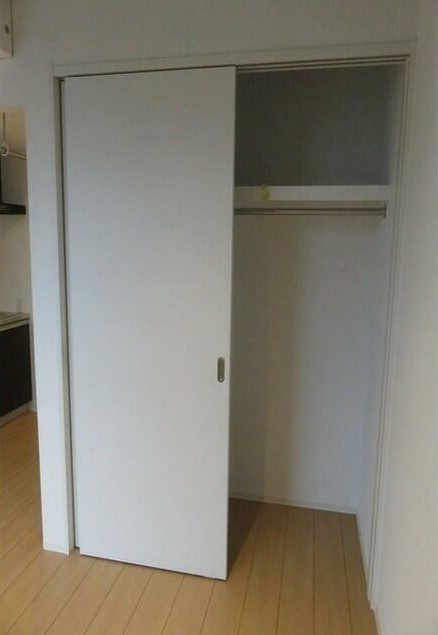 府中市本宿町２丁目の賃貸マンションの収納