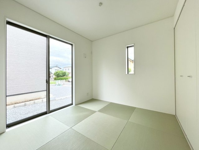 千曲市内川第４の和室|和室はリビングに隣接しているのでお子様のお昼寝や客間として最適です♪　１号棟