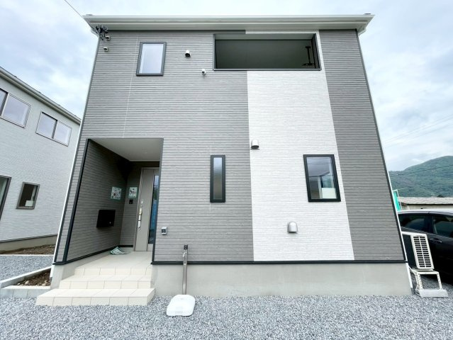 千曲市内川第４の外観|完成済み物件！いつでも見学可能です♪お問合せは＜Tel 026-477-7419＞まで♪ 　２号棟