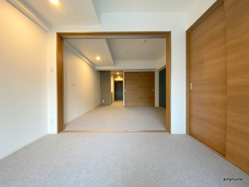 Uresidence Temmabashi　仲介手数料無料の居間・リビング