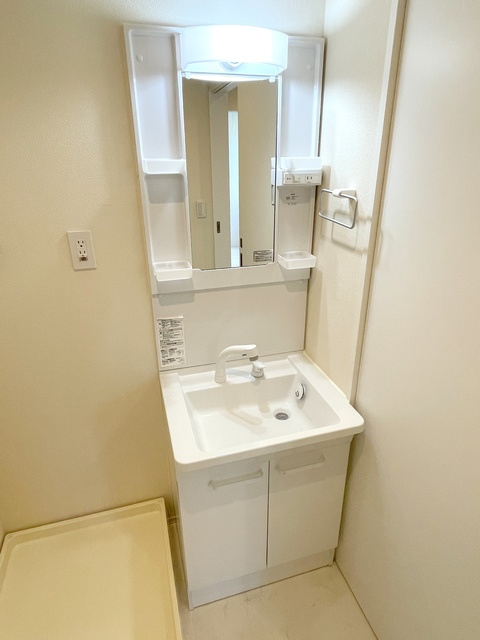 ヘーベルメゾンYAMATOの洗面所|★シャンプドレッサー付洗面台★