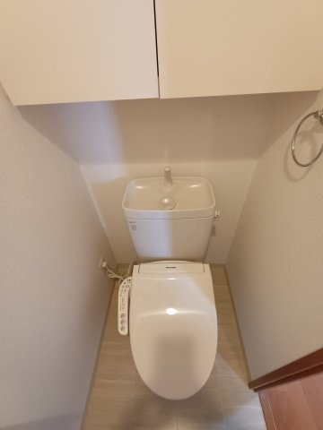 アーバンポイント三好IIのトイレ