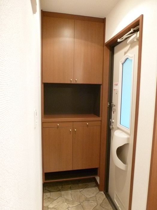 Rose Villa C棟の玄関