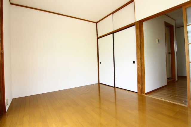 サンパレーハイツの居間・リビング|別のお部屋の参考写真となります