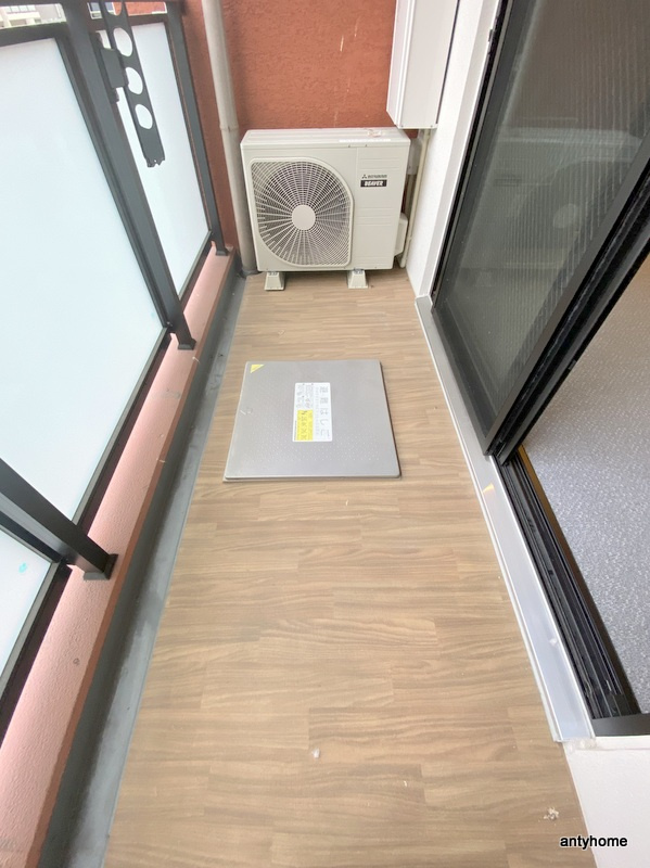 Uresidence Temmabashi　仲介手数料無料のバルコニー
