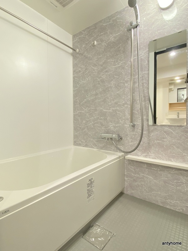 Uresidence Temmabashi　仲介手数料無料の浴室