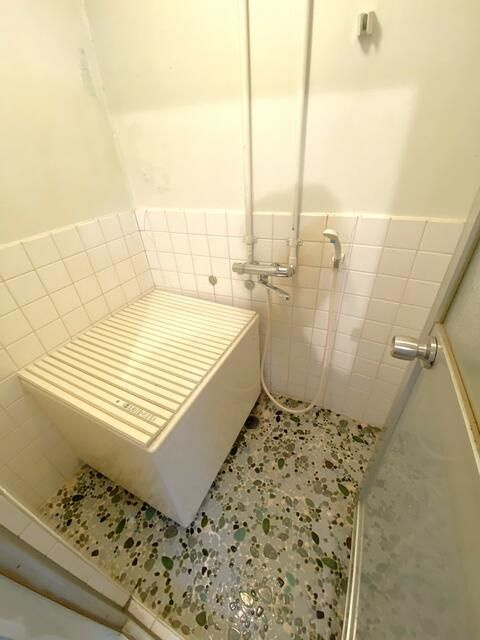 小俣マンションの浴室
